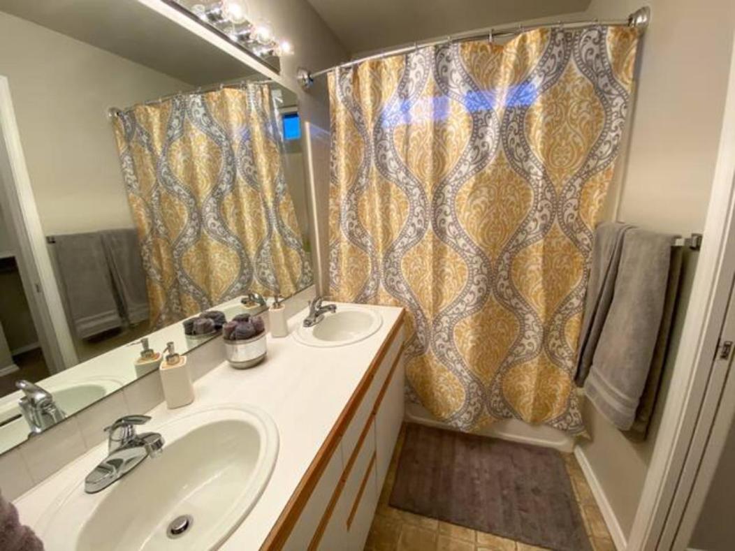The Getaway Se Boise Condo Across The Street From Greenbelt, Bown Crossing And Boise River 3Bd 3Bath, 4 Beds! Lovely, Homey, Dining Table Seats 6 Экстерьер фото
