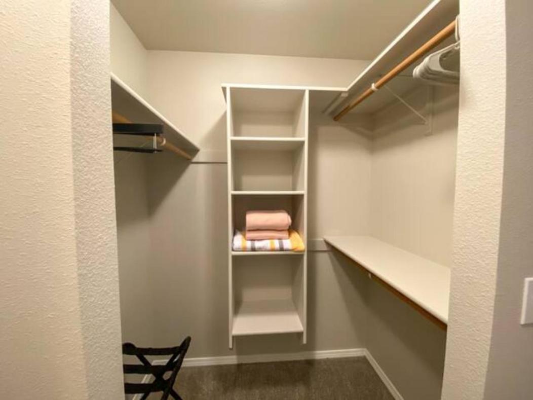 The Getaway Se Boise Condo Across The Street From Greenbelt, Bown Crossing And Boise River 3Bd 3Bath, 4 Beds! Lovely, Homey, Dining Table Seats 6 Экстерьер фото